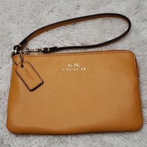 Coach Corner Zip Wristlet 53429